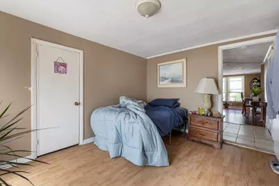 381 Pine St, Fall River, MA 02720 - Photo 28