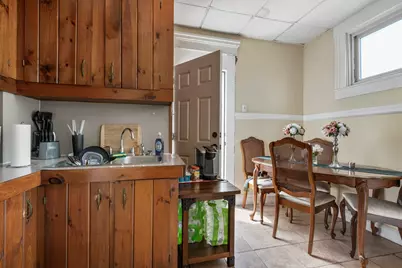 381 Pine St, Fall River, MA 02720 - Photo 16