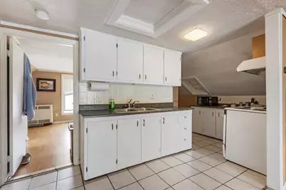 381 Pine St, Fall River, MA 02720 - Photo 30