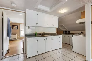 381 Pine St, Fall River, MA 02720 - Photo 30