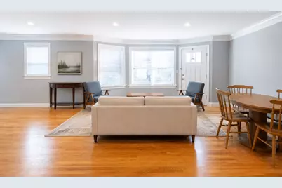 233 Grove St #2, Waltham, MA 02453 - Photo 12