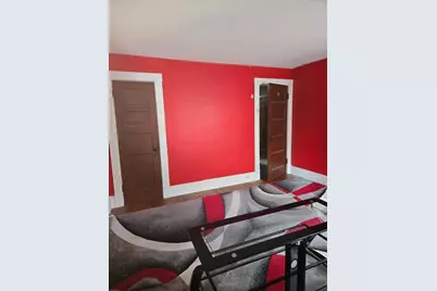 81 Lyndale St, Springfield, MA 01108 - Photo 10