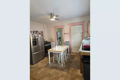 81 Lyndale St, Springfield, MA 01108 - Photo 4