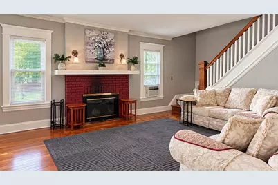 81 Lyndale St, Springfield, MA 01108 - Photo 14