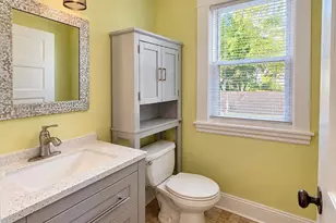 81 Lyndale St, Springfield, MA 01108 - Photo 12