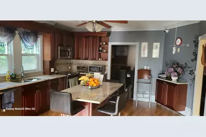 68 Jenkins Ave, Whitman, MA 02382 - Photo 14