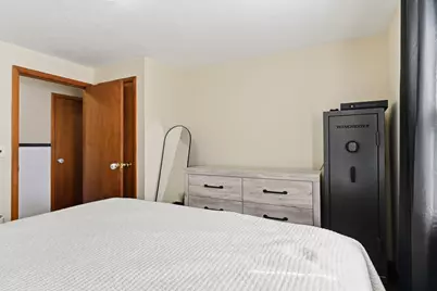 42 N Brook Rd, Springfield, MA 01119 - Photo 18