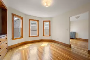 26 Chilton St, Cambridge, MA 02138 - Photo 2