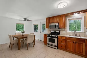 22 Allen Rd, Billerica, MA 01821 - Photo 10