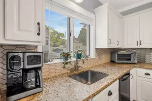 17 Nowell St, Saugus, MA 01906 - Photo 8