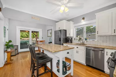 17 Nowell Street, Saugus, MA 01906 - Photo 6