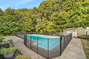 17 Nowell St, Saugus, MA 01906 - Photo 34