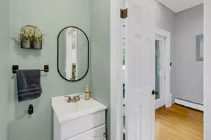 17 Nowell St, Saugus, MA 01906 - Photo 24