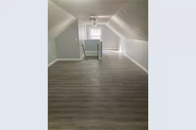 45 Pilgrim Ave, Worcester, MA 01604 - Photo 8