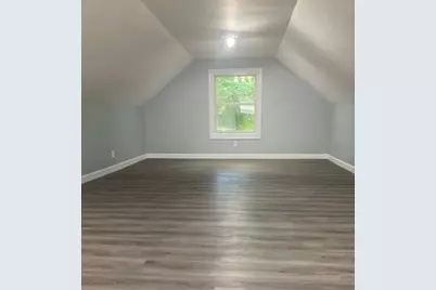 45 Pilgrim Ave, Worcester, MA 01604 - Photo 6