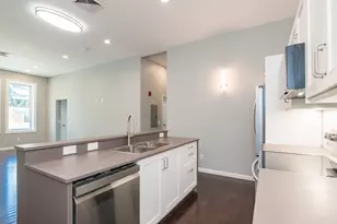 27 Bardwell St, South Hadley, MA 01075 - Photo 4