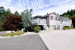 39 Isaac Bradway Rd, Hampden, MA 01036 - Photo 2
