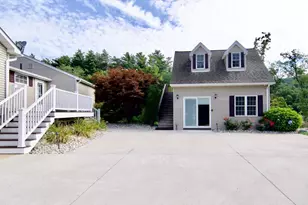 39 Isaac Bradway Rd, Hampden, MA 01036 - Photo 4