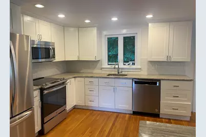 14 Stephen Place #0, Newton, MA 02461 - Photo 2