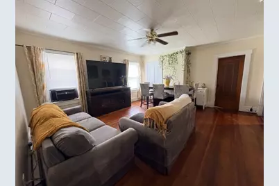 66 Whitman St, New Bedford, MA 02745 - Photo 12