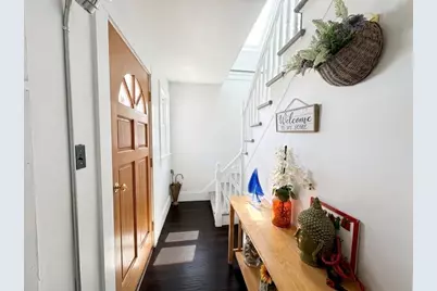 66 Whitman St, New Bedford, MA 02745 - Photo 16
