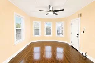 19 Bradford St, Everett, MA 02149 - Photo 6