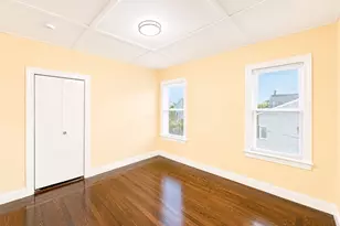 19 Bradford St, Everett, MA 02149 - Photo 8