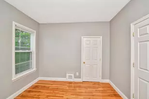 352 Norfolk St, Boston, MA 02124 - Photo 4