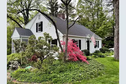 7 Springdale Ave, Wellesley, MA 02481 - Photo 22