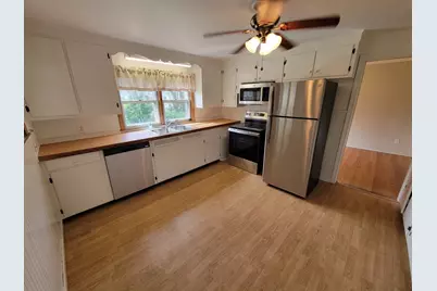 32 Park Terrace Rd, Worcester, MA 01604 - Photo 4