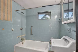 21 Sachem St, Lynn, MA 01902 - Photo 12