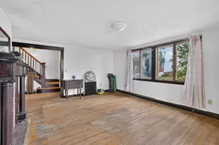 21 Sachem St, Lynn, MA 01902 - Photo 4