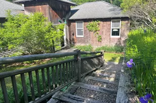 18 Sylvan Ave, Tisbury, MA 02568 - Photo 2
