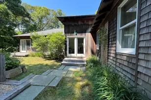 18 Sylvan Ave, Tisbury, MA 02568 - Photo 4