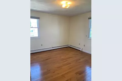 589 Riverside Ave #1, Medford, MA 02155 - Photo 8