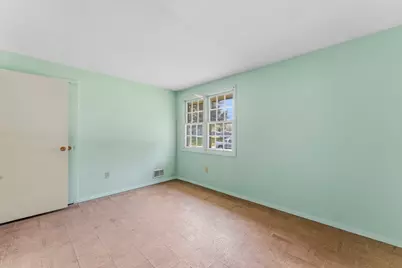 9 Lynnwood Ave, Swansea, MA 02777 - Photo 16