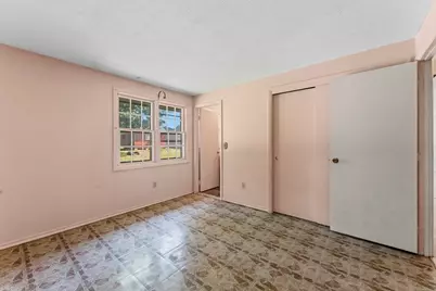9 Lynnwood Ave, Swansea, MA 02777 - Photo 12