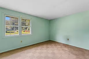 9 Lynnwood Ave, Swansea, MA 02777 - Photo 18