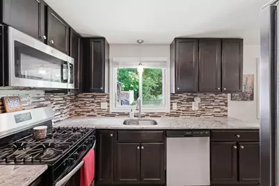 75 Longwood Dr, Chicopee, MA 01020 - Photo 18