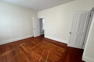 27 Buttonwood St, Boston, MA 02125 - Photo 10