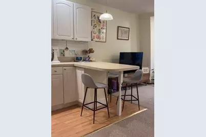 173 W 2nd St #3, Boston, MA 02127 - Photo 2