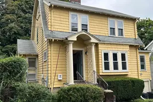 35 Dundee Rd, Arlington, MA 02476 - Photo 2