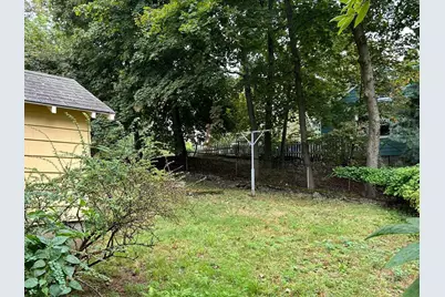 35 Dundee Rd, Arlington, MA 02476 - Photo 8