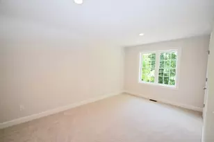 2 Clarendon Cir, Holbrook, MA 02343 - Photo 12