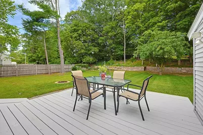 4 Willow St, Franklin, MA 02038 - Photo 34