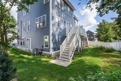 30 Valmor St, Worcester, MA 01604 - Photo 34