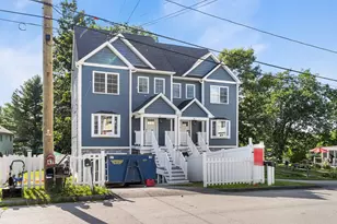 32 Valmor St, Worcester, MA 01604 - Photo 2