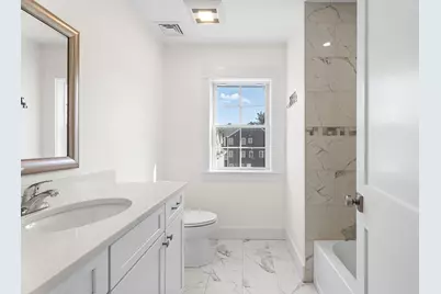 32 Valmor St, Worcester, MA 01604 - Photo 20