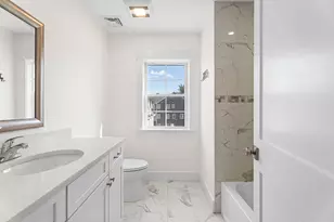 32 Valmor St, Worcester, MA 01604 - Photo 20