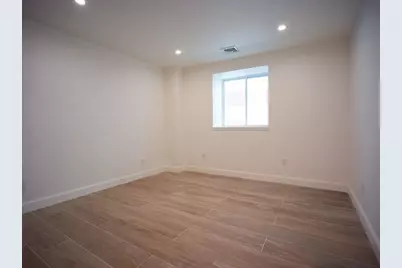 491 East 6th Street #1, Boston, MA 02127 - Photo 14